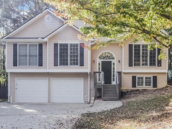 111 Stewart Dr, Dallas, GA 30132