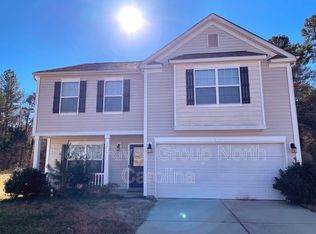 2716 Golden Rose Ln, Charlotte, NC 28216