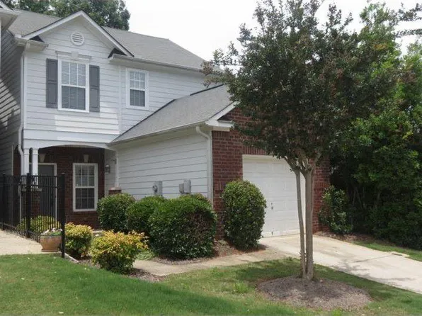(undisclosed Address), Oakwood, GA 30566