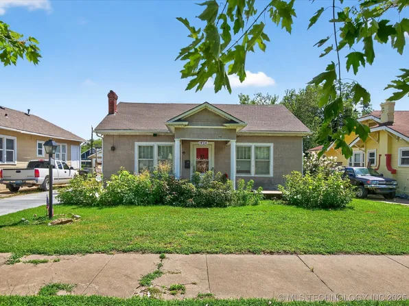1424 S Keeler Ave, Bartlesville, OK 74003