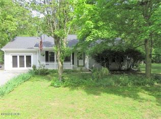 10932 N Royal Ct, Mount vernon, IL 62864