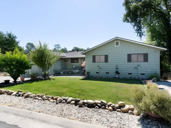 4487 Crystal Dr, Diamond Springs, CA 95619