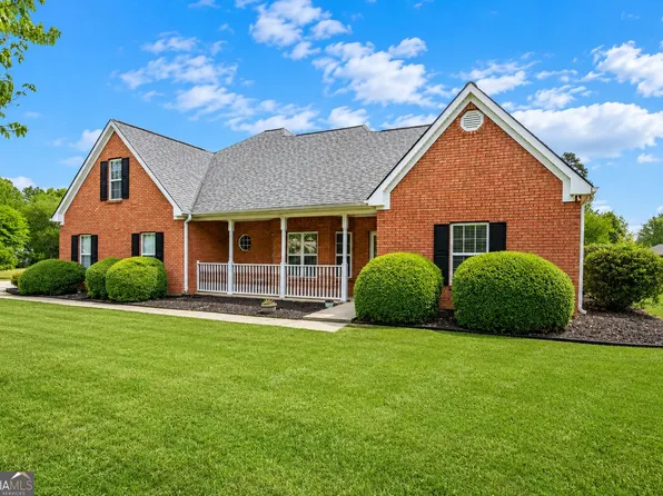 3057 Biltmore Woods Dr, Buford, GA 30519