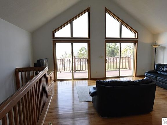 4th image of 67078 Sloughs Ln
