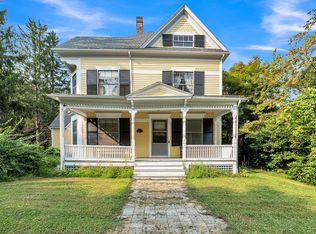 99 Summer St, Barre, MA 01005