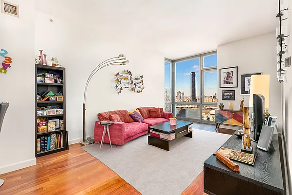 Rented by Douglas Elliman | media 7