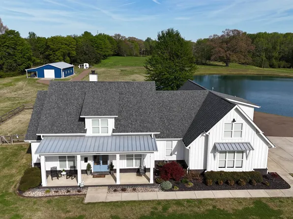 6900 Salem Rd, Lakeland, TN 38002