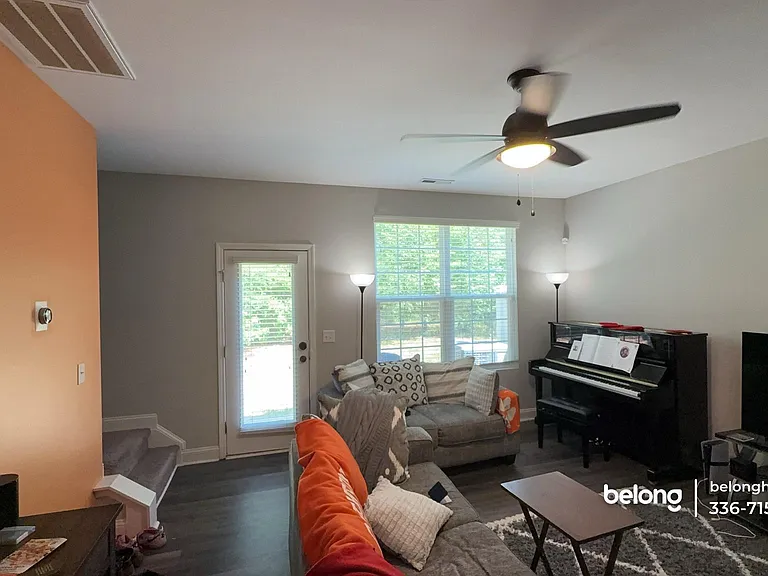 3990 Volkswalk Pl — Photo 7