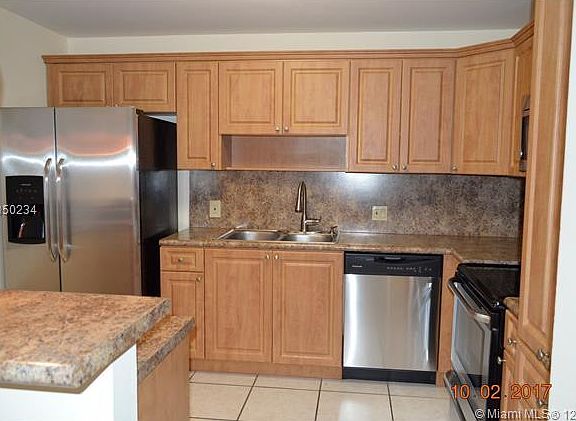 4th image of 434 Lakeview Dr APT 203