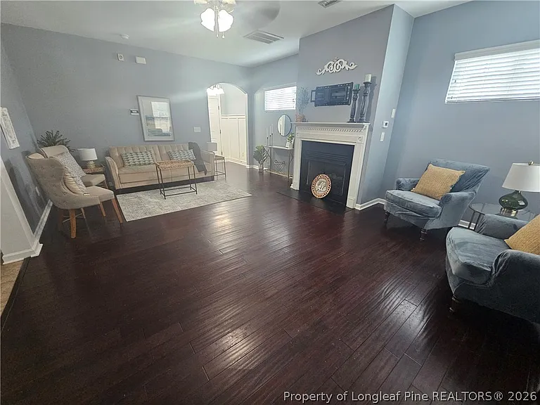 305 Bedfordshire Pl — Photo 7