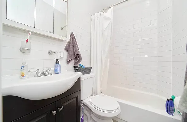 Rented by Compass | media 3