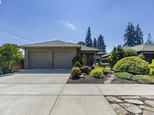 1470 Piper Ln, Eugene, OR 97401