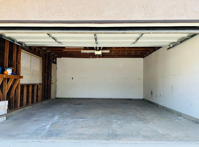 Straight View of the Garage