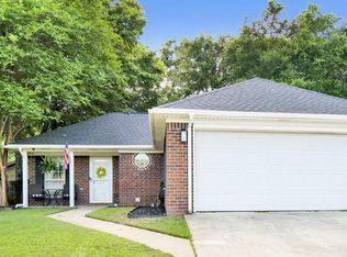 6906 Red Cedar Dr, Theodore, AL 36582