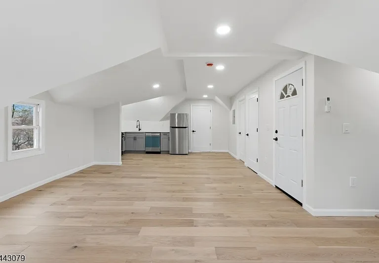 82 Grove St #4 — Photo 1