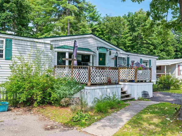 124 Lamplighter Drive, Conway, NH 03860