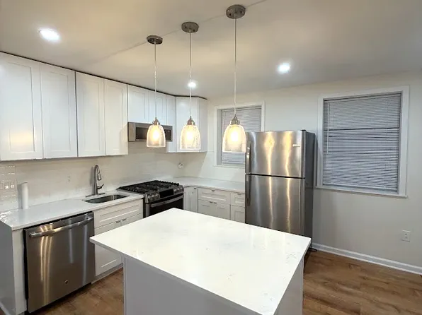 5998 Henry Ave Floor 2, Philadelphia, PA 19128