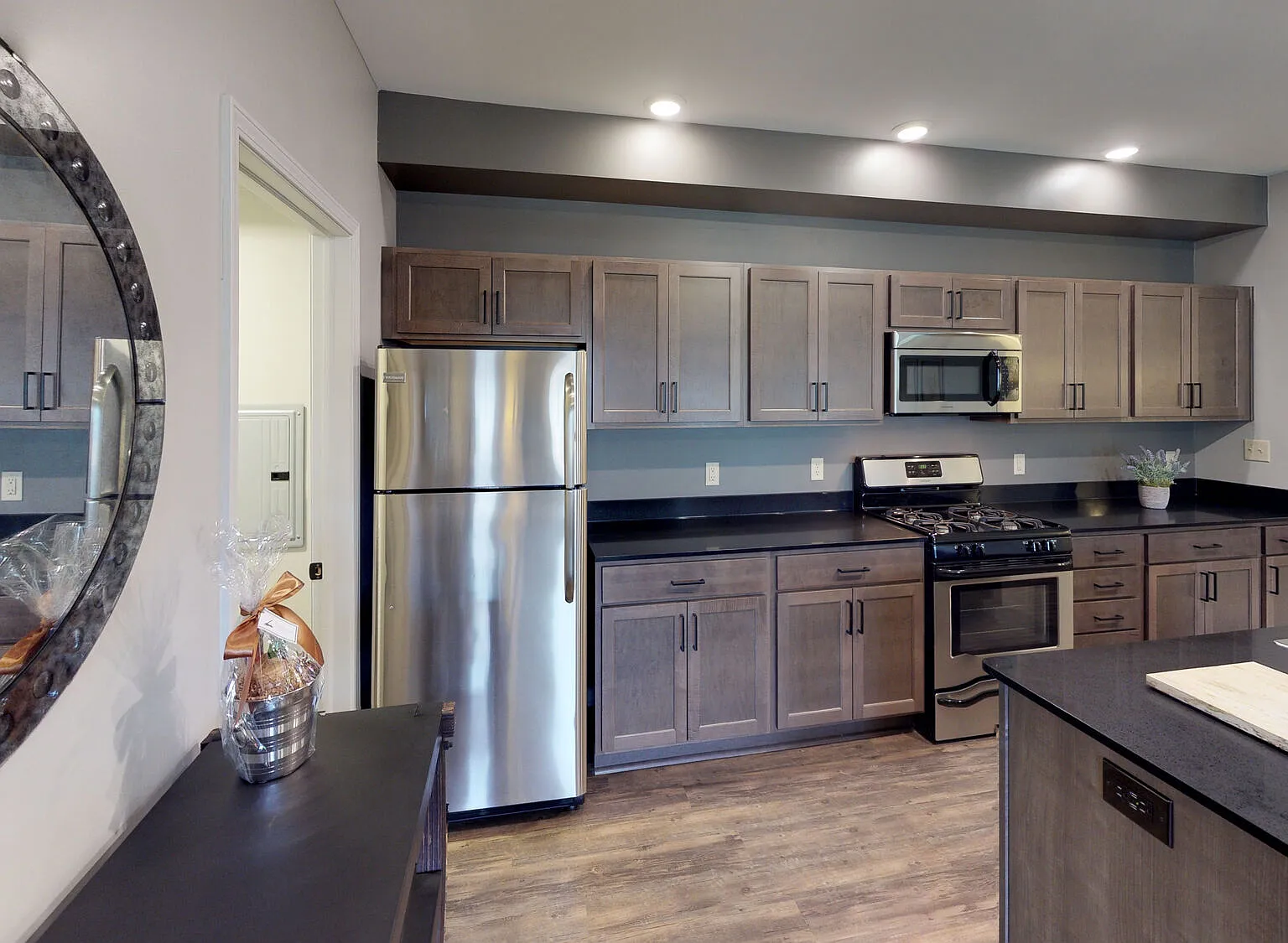 Fireside Apartments — Photo 4