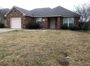 641 Brenna Rd, Waxahachie, TX 75165