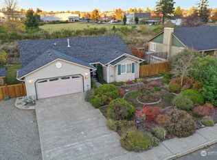 16202 Prairie Heights St SE, Yelm, WA 98597