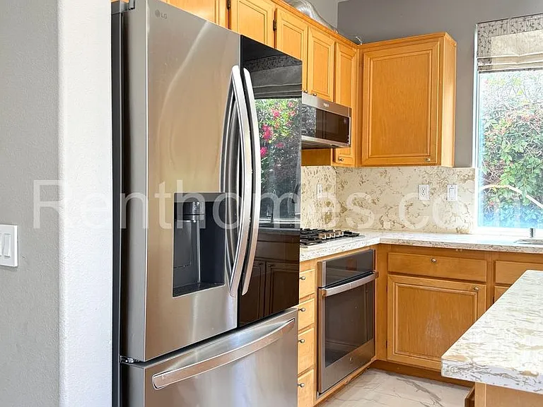 6865 Camino De Amigos — Photo 5
