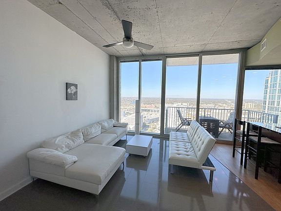 5th image of 777 N Ashley Dr Unit 2807