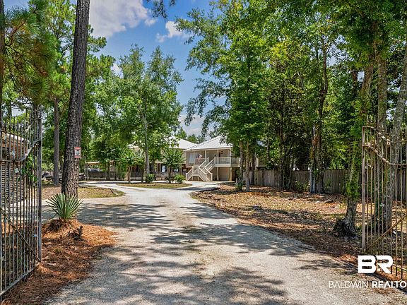 3rd image of 10727 Crescent Point Ln