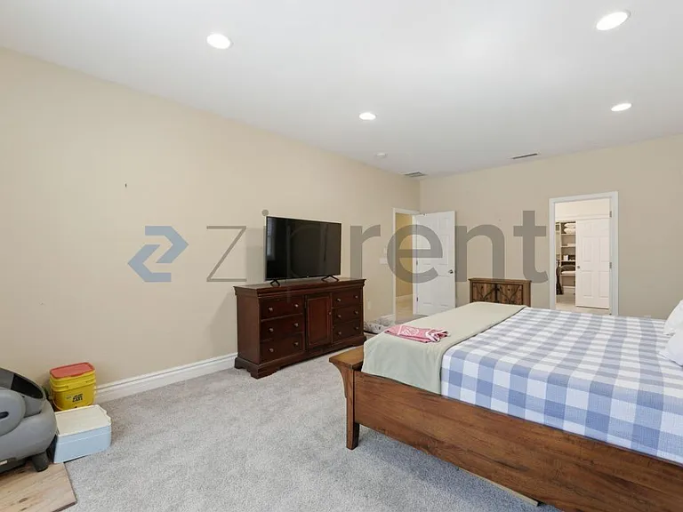 26001 W Tonopah Dr — Photo 16