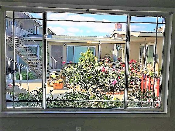 Living Room Picture Window