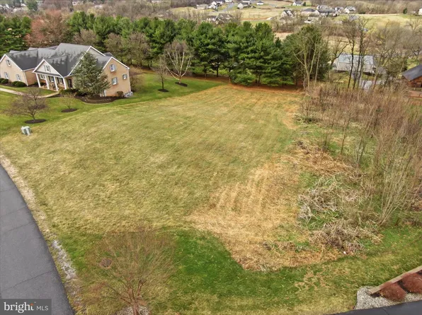 1444 Hearthside Dr Lot 9, Chambersburg, PA 17202