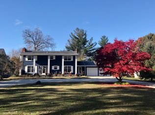 2703 Riverside Dr, Port Huron, MI 48060