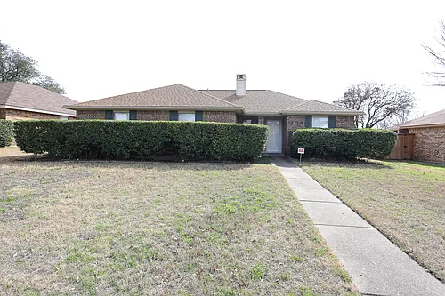 1106 Meadow Run Dr Photo 1