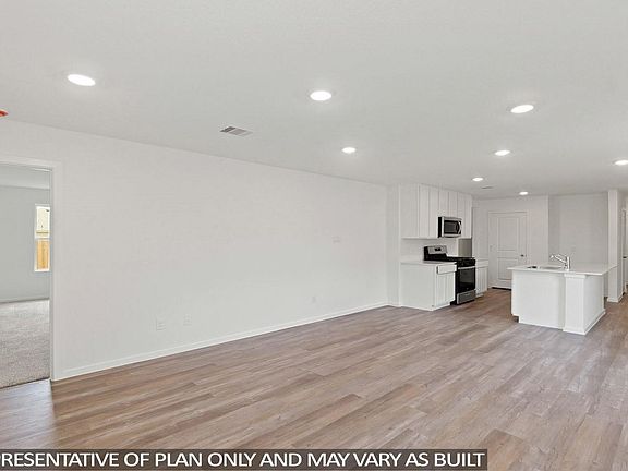 5th image of 19956 Hilbert Rd