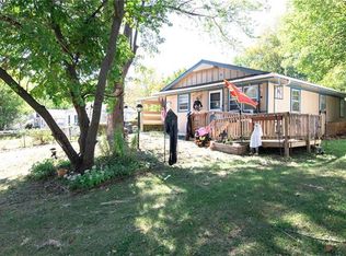 810 S Harkless St, Independence, MO 64050