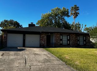 3726 Townes Forest Rd, Friendswood, TX 77546