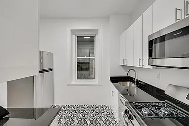 Rented by Cooper & Cooper Real Estate