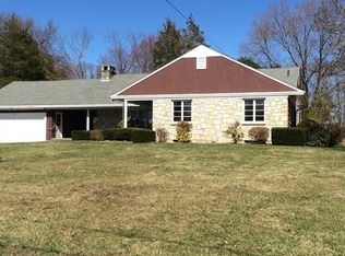 167 Rockmeadow Rd, Uxbridge, MA 01569