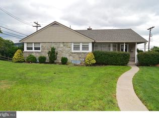 3903 Reiff Pl, Reading, PA 19606