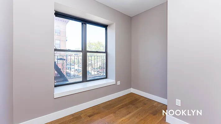Rented by Nooklyn NYC LLC | media 13