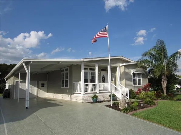 36907 Kiowa Ave, Zephyrhills, FL 33542