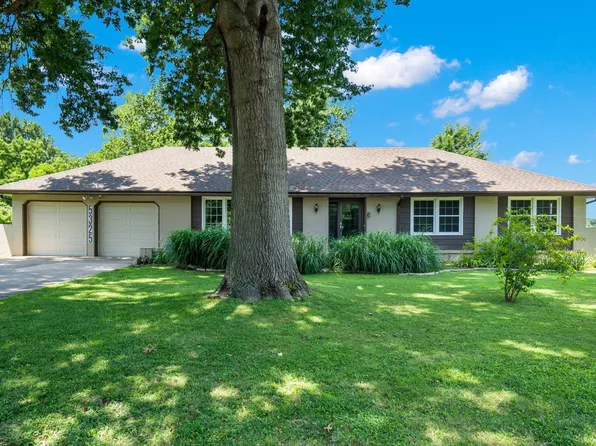 5325 S Maryland Avenue, Springfield, MO 65810