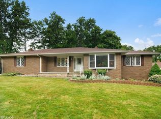 8905 Cranberry Ridge Dr, Broadview Heights, OH 44147