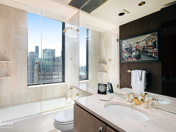 5th image of 418 E 59th St APT 32B