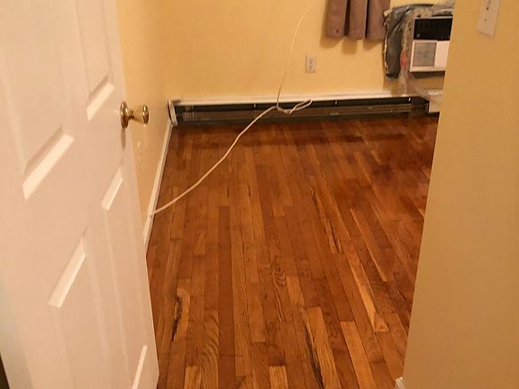 4th image of 1-3736 Mickle Ave #1