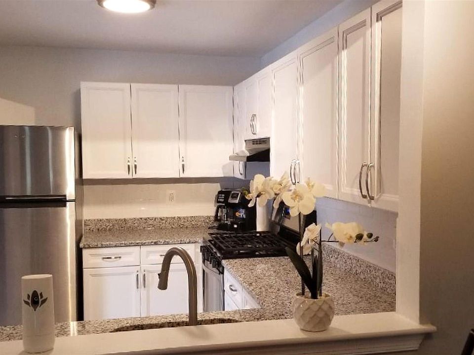 2nd image of 4903 Winterbury Dr #4
