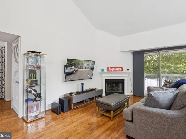 5807 Orchard Hill Ct #5807, Clifton, VA 20124