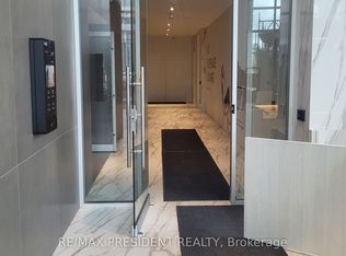 448 Burnhamthorpe Rd W #2512, Mississauga, ON L5B 3C2