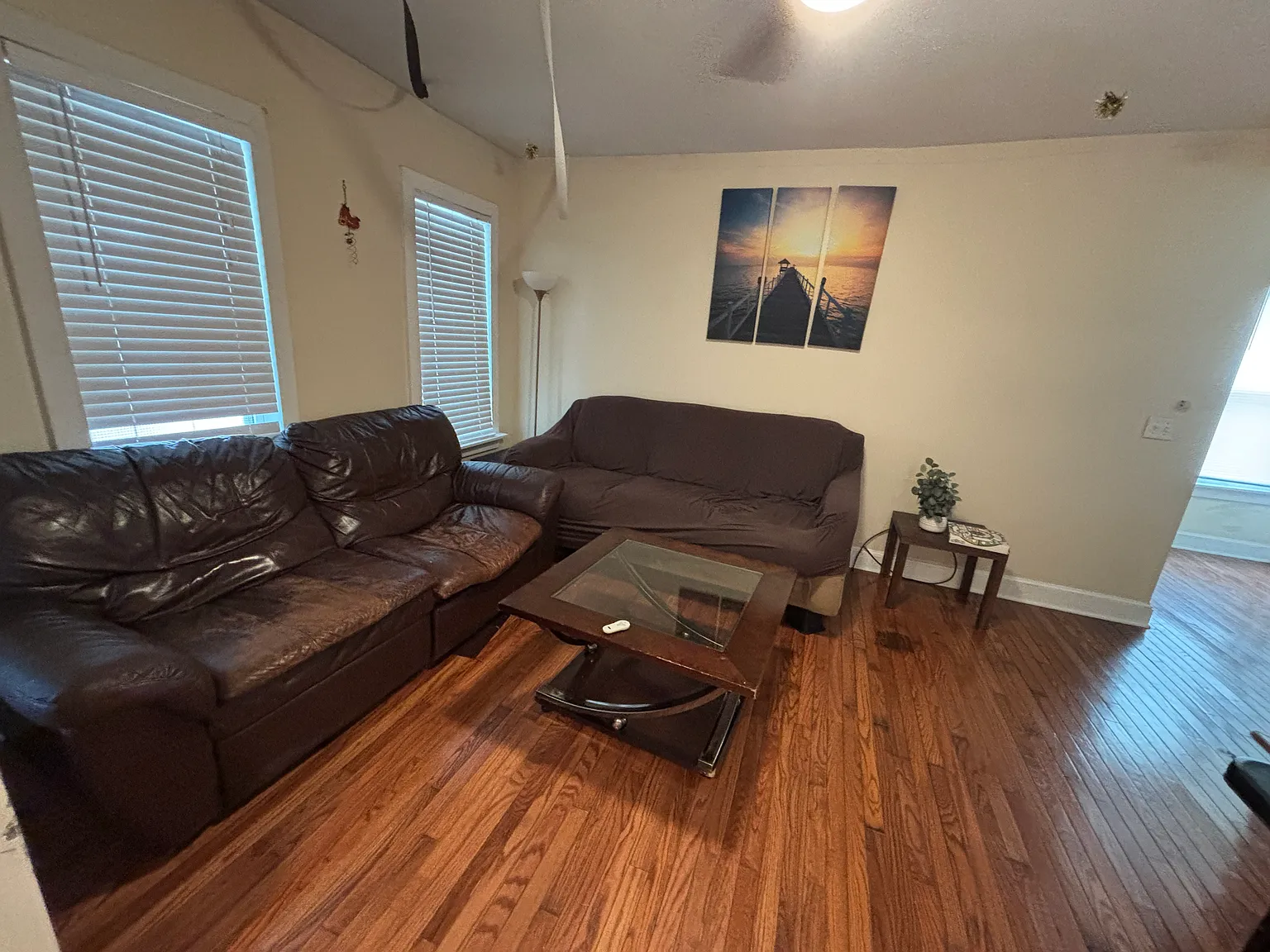 4 bed, 2642 sqft, $2,880 — Photo 2