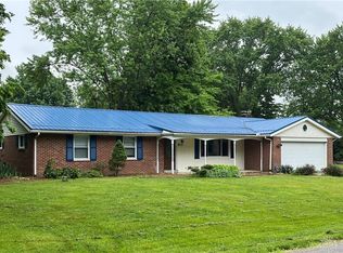 365 Grand Vista Dr, Dayton, OH 45440