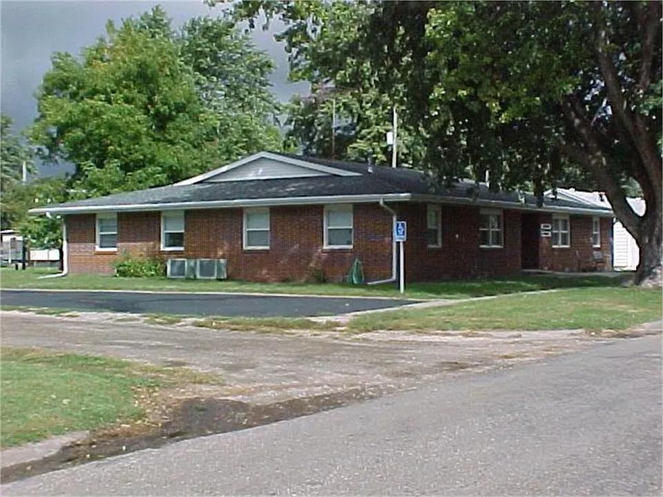 309 Walnut St #4